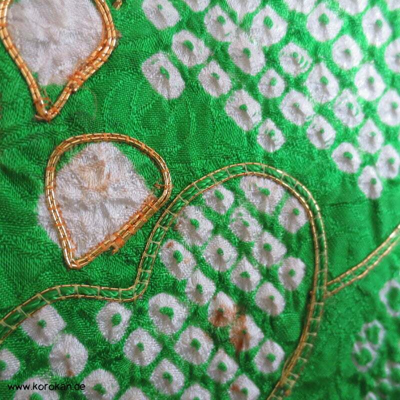 Kimono Full Shibori Päonien und Wellen Furisode, mit Goldstickerei