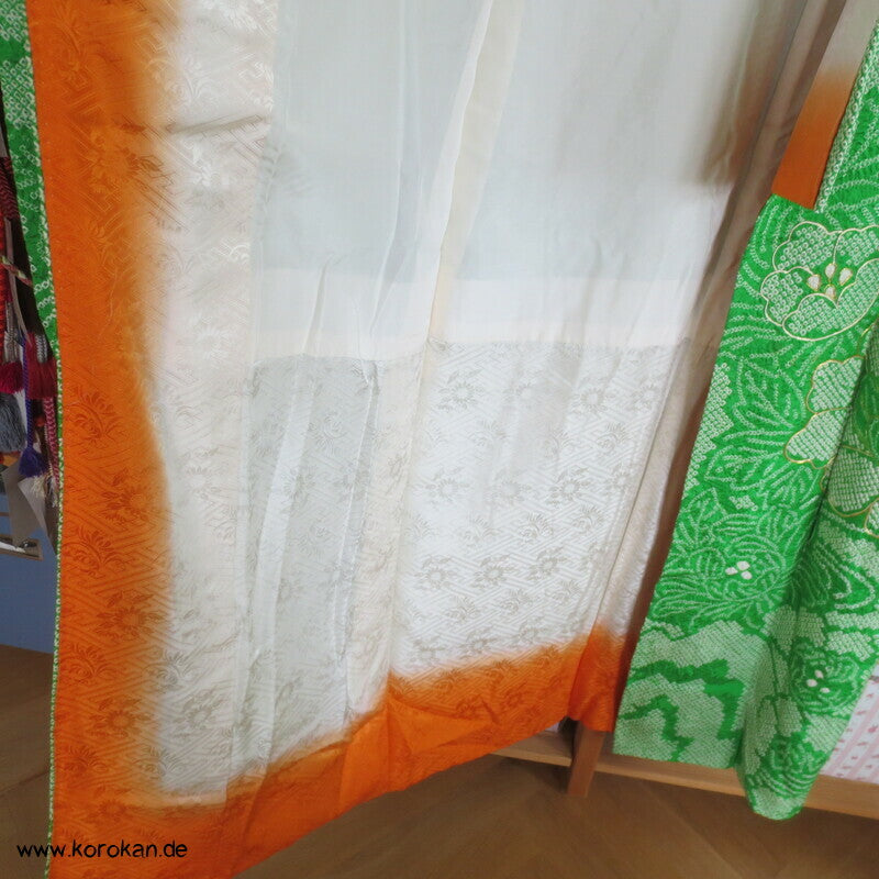 Kimono Full Shibori Päonien und Wellen Furisode, mit Goldstickerei