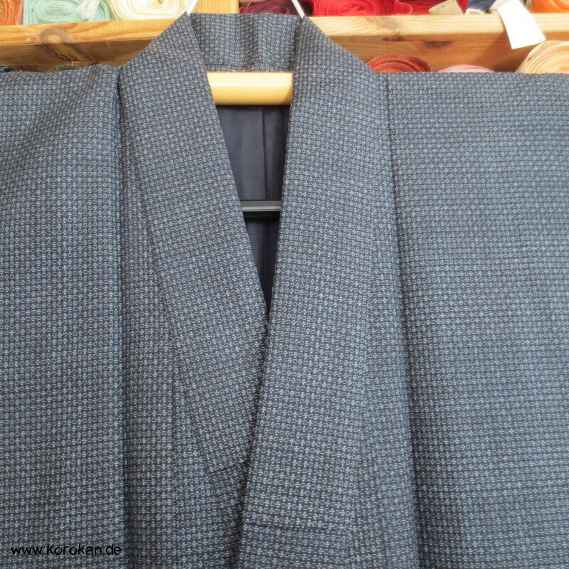 blauer Kasuri Seiden Tsumugi Ensemble, Kimono + Haori