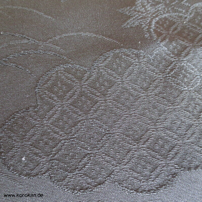 schwarzer Haori Kimono Damast Seiden Stoffrest