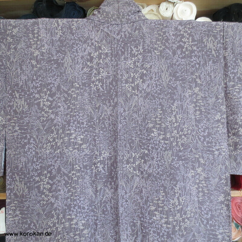 Herbstgräser flieder in mauve Komon Seidencrepe Kimono