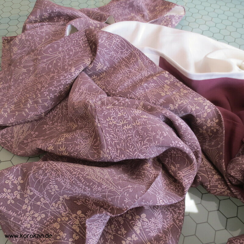 Herbstgräser flieder in mauve Komon Seidencrepe Kimono