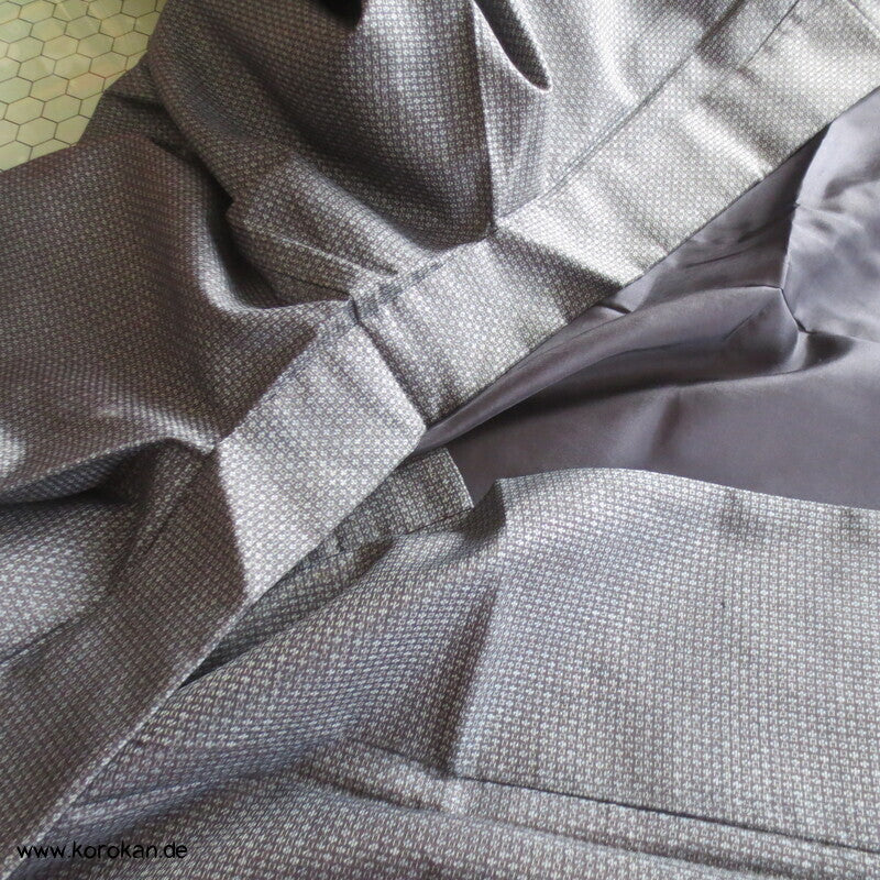 blauer Kasuri Seiden Tsumugi Ensemble, Kimono + Haori