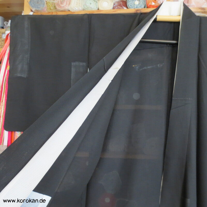 tosende Wellen Tomesode Rho Seide Kimono, halbtransparent