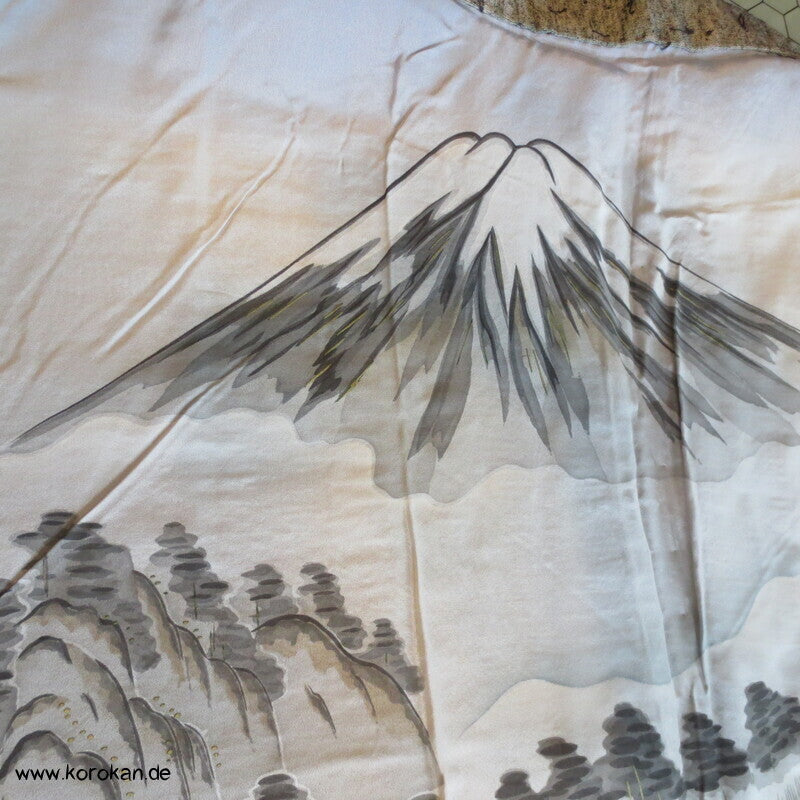 hellgraue Fushi Tsumugi Seiden Haori Jacke, Fuji San