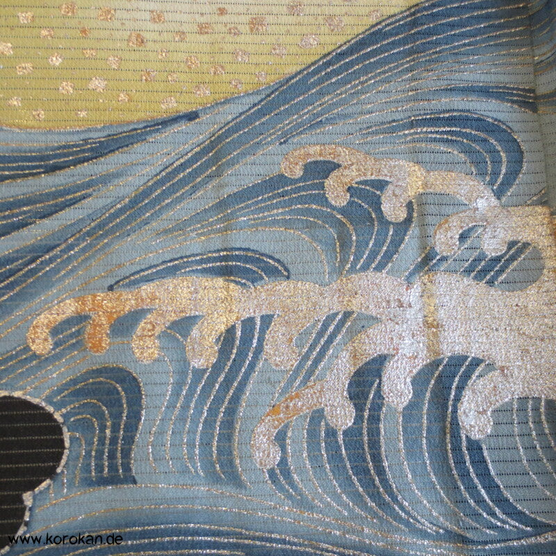 tosende Wellen Tomesode Rho Seide Kimono, halbtransparent