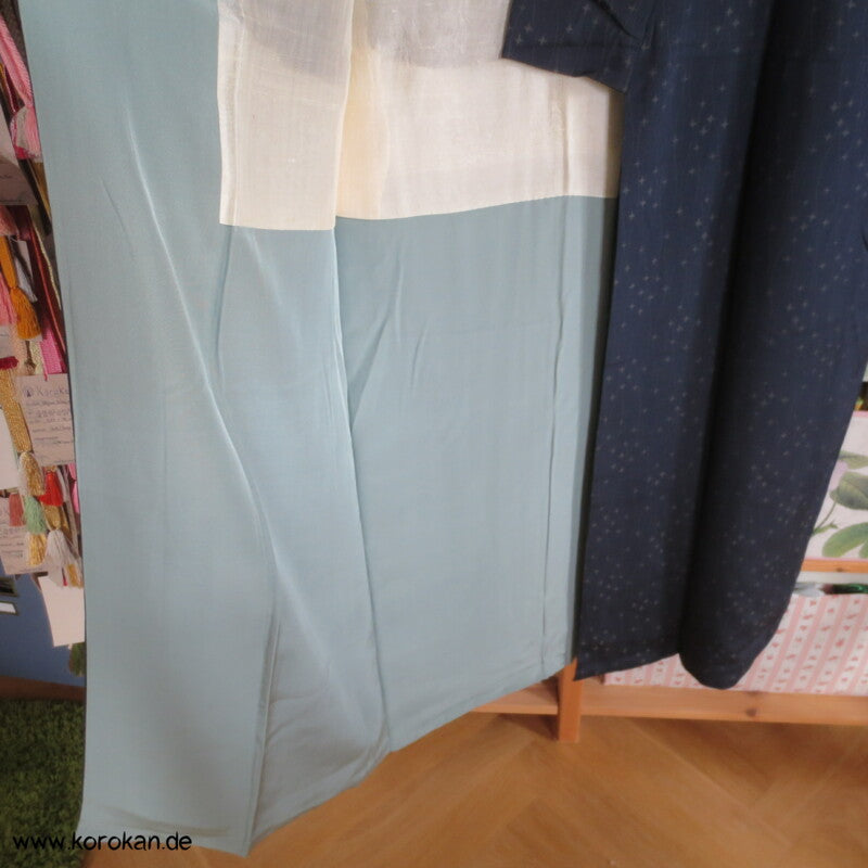 Tatewaku Wellenstreifen und Sternenhimmel Seiden Komon Kimono