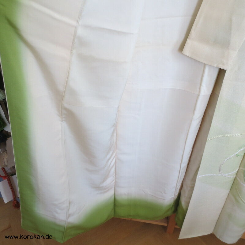 gestickter Kumihimo Tsukesage Kimono