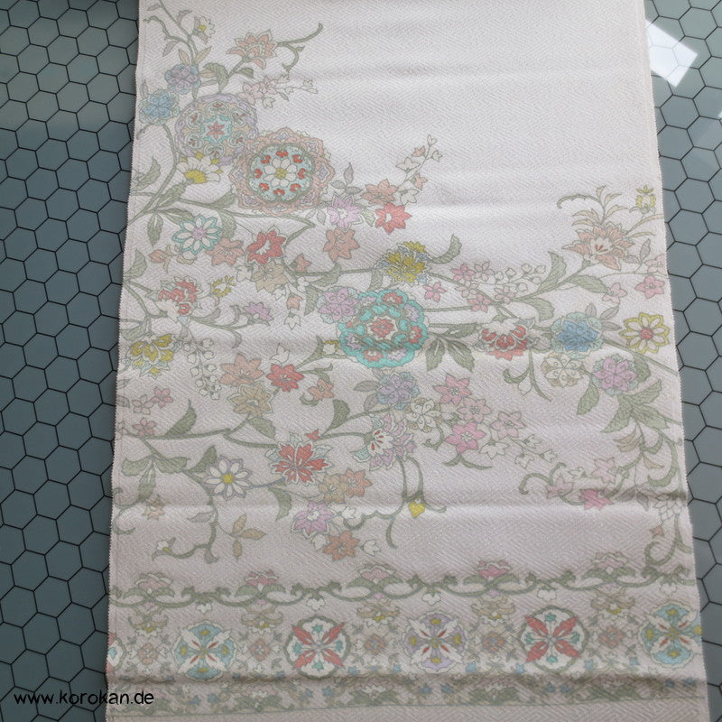 indisches Blumenmuster Bingata Tanmono, eingewebter Lurex