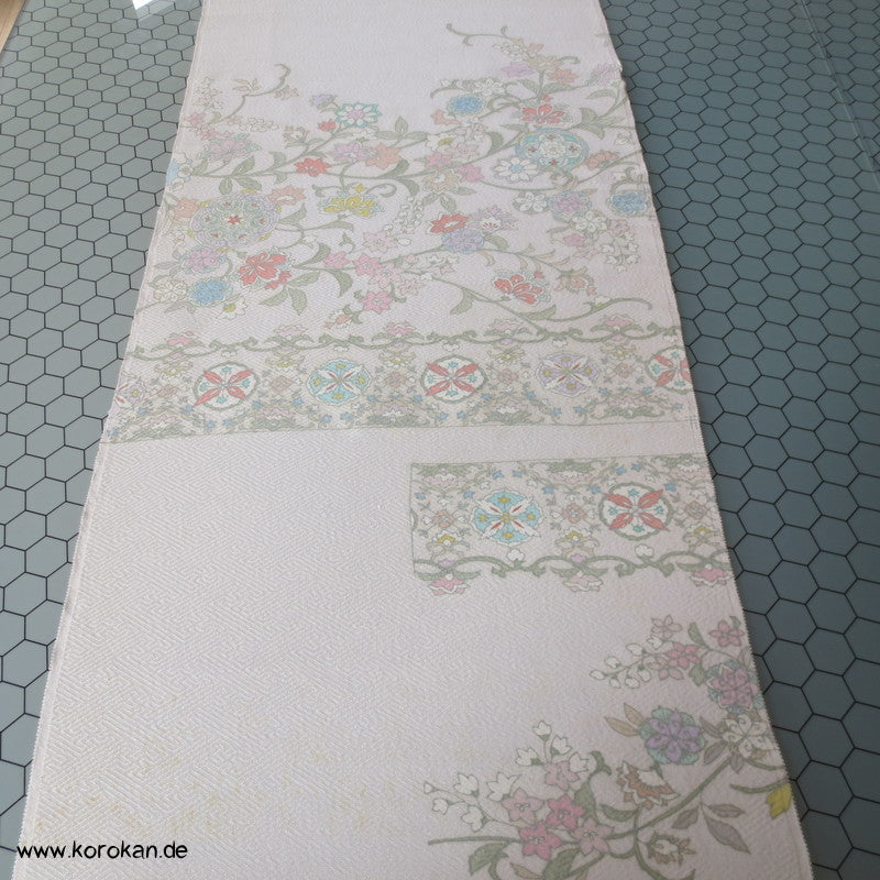 indisches Blumenmuster Bingata Tanmono, eingewebter Lurex