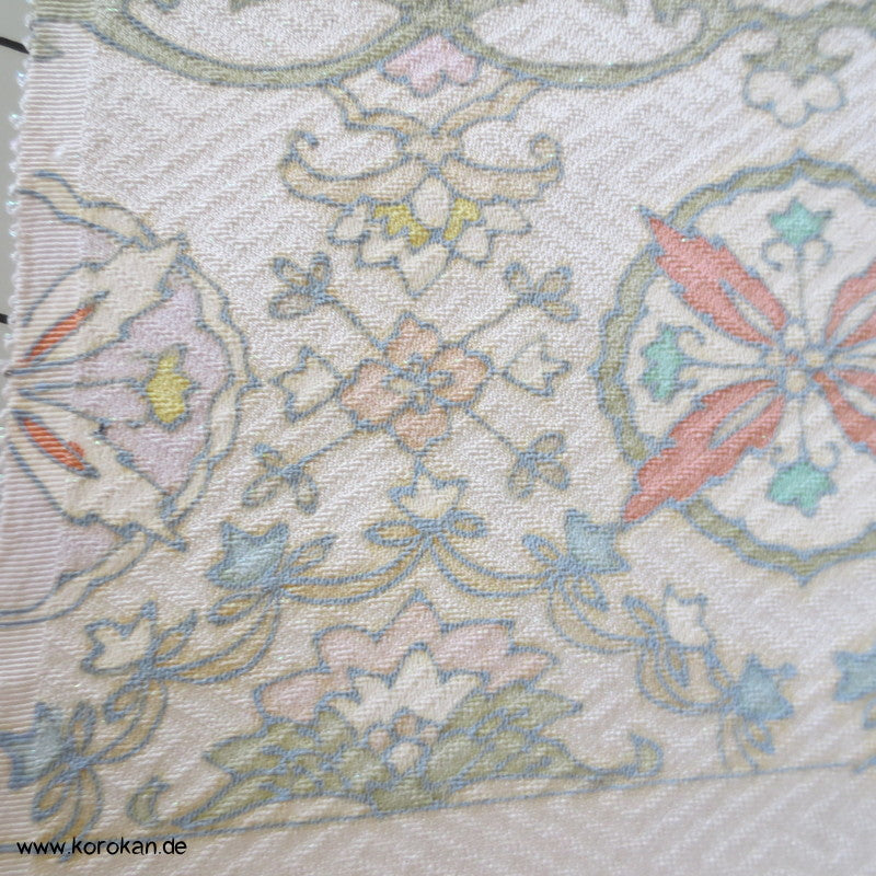 indisches Blumenmuster Bingata Tanmono, eingewebter Lurex