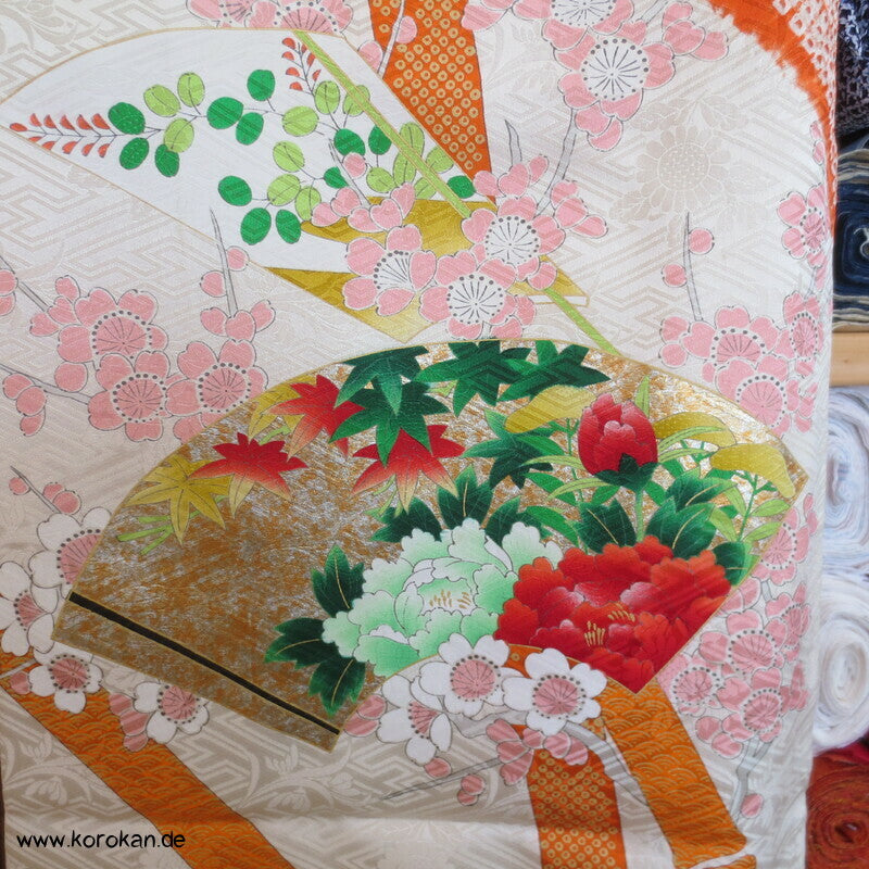 Shibori Fluß, Fächer mit Blüten, Bambusstäbe Furisode Sayagata Seidendamast Kimono
