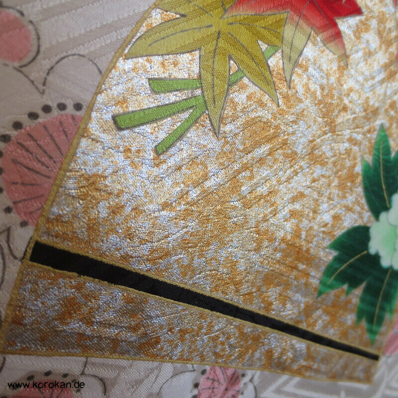 Shibori Fluß, Fächer mit Blüten, Bambusstäbe Furisode Sayagata Seidendamast Kimono