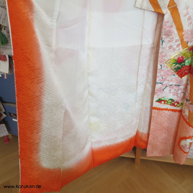 Shibori Fluß, Fächer mit Blüten, Bambusstäbe Furisode Sayagata Seidendamast Kimono