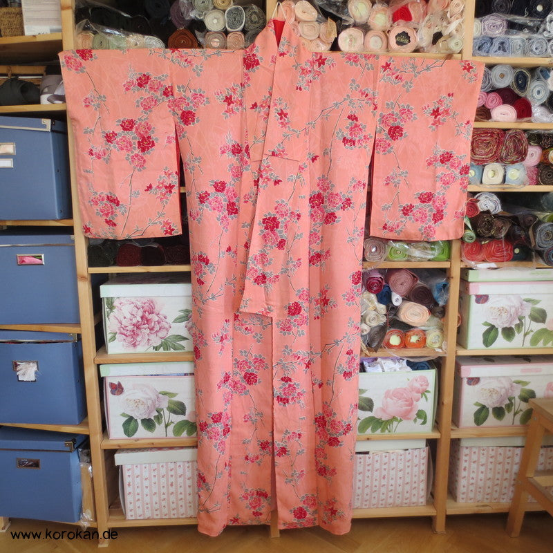 1950'er oder früher Rosen mit Goldakzenten Seidendamast Komon Kimono