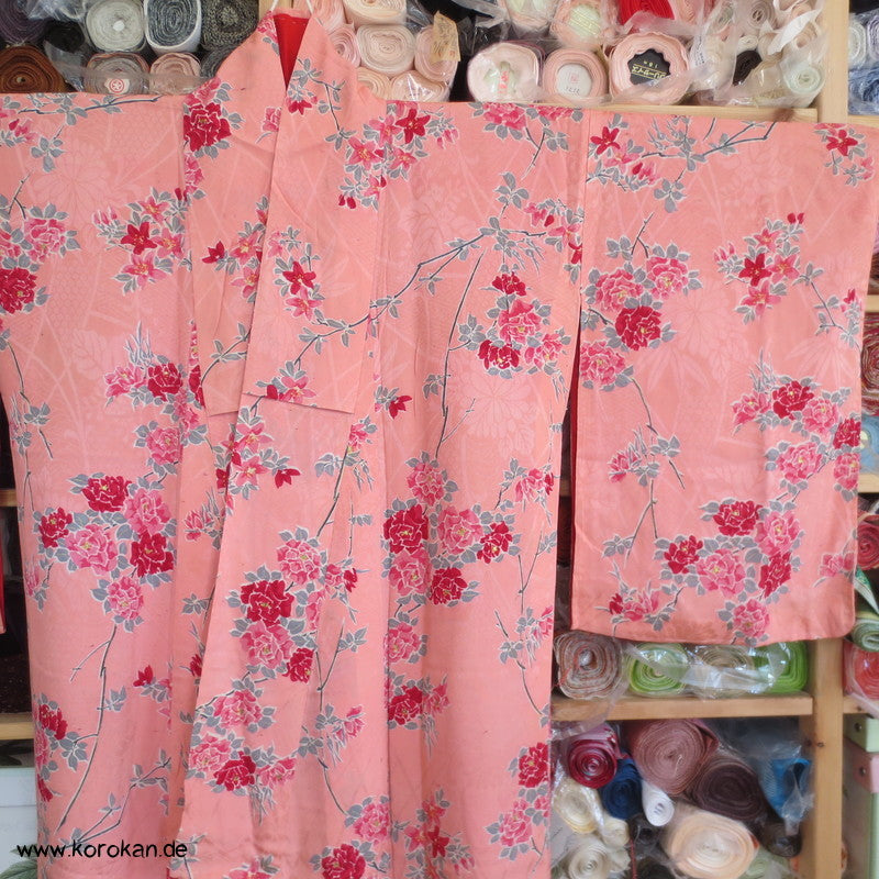 1950'er oder früher Rosen mit Goldakzenten Seidendamast Komon Kimono