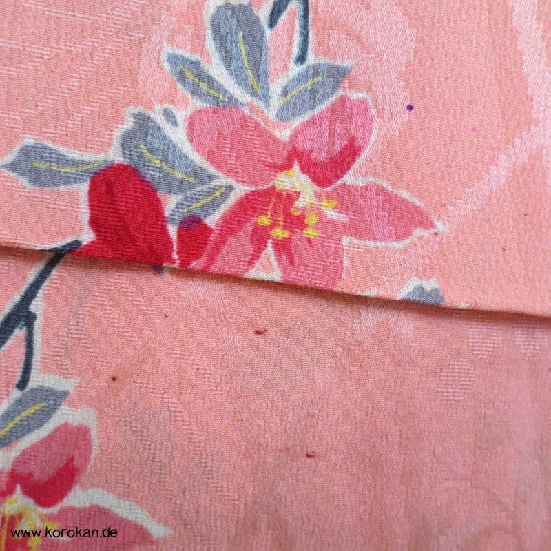 1950'er oder früher Rosen mit Goldakzenten Seidendamast Komon Kimono