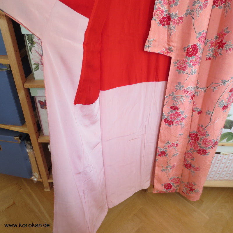 1950'er oder früher Rosen mit Goldakzenten Seidendamast Komon Kimono