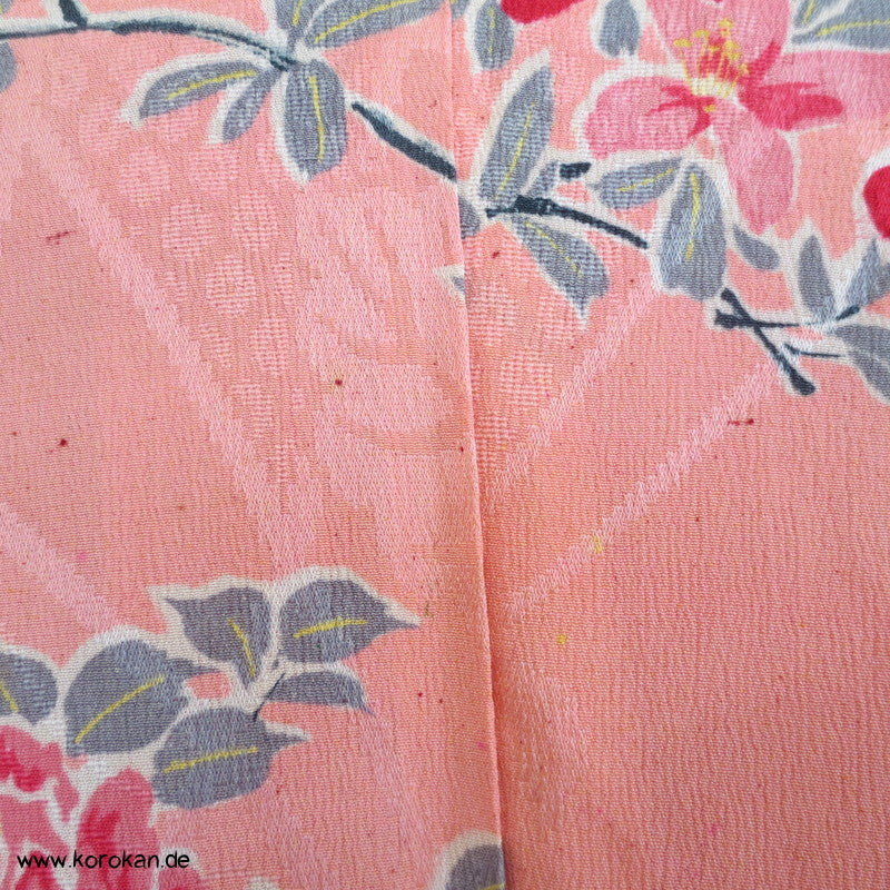 1950'er oder früher Rosen mit Goldakzenten Seidendamast Komon Kimono