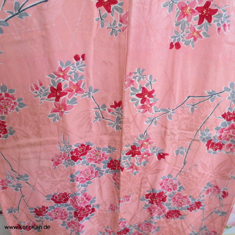 1950'er oder früher Rosen mit Goldakzenten Seidendamast Komon Kimono