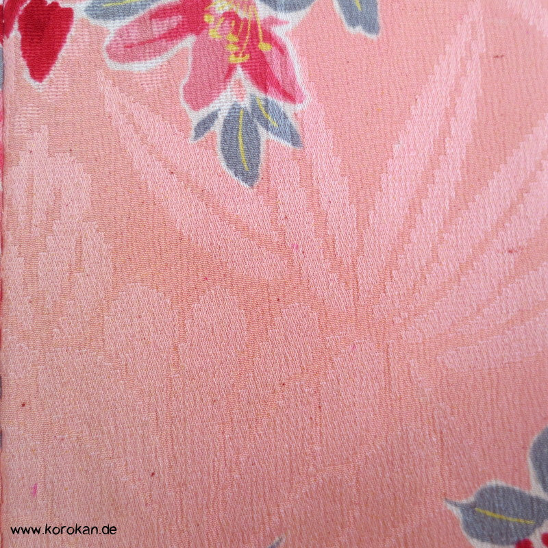 1950'er oder früher Rosen mit Goldakzenten Seidendamast Komon Kimono