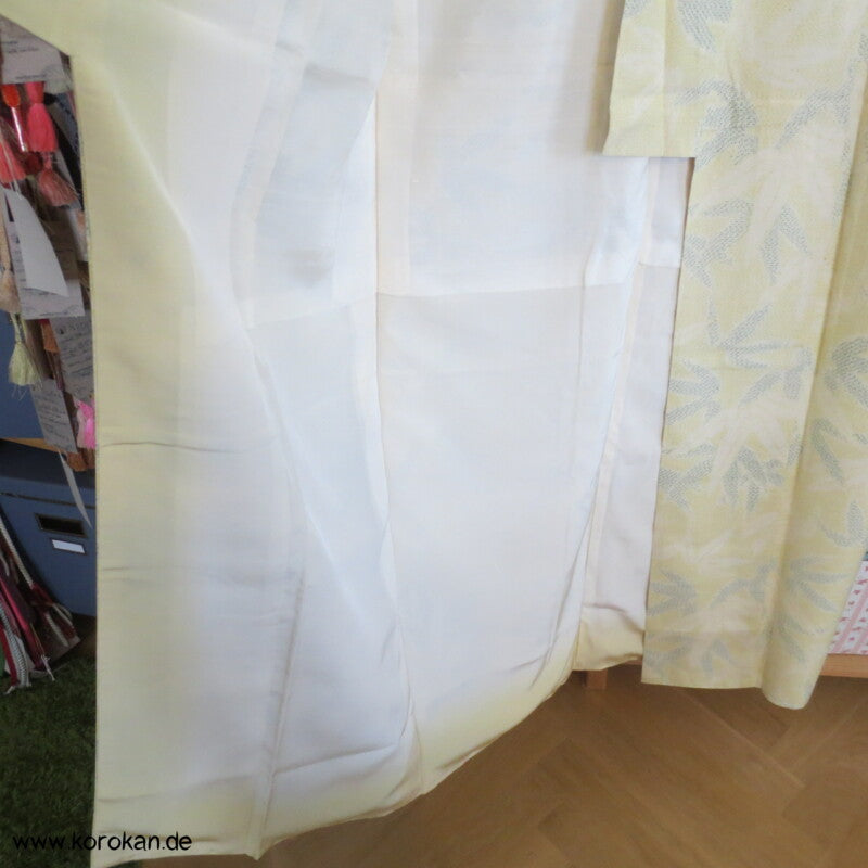 Bambus hellgelb - grün - natur Kasuri Tsumugi Seiden Kimono