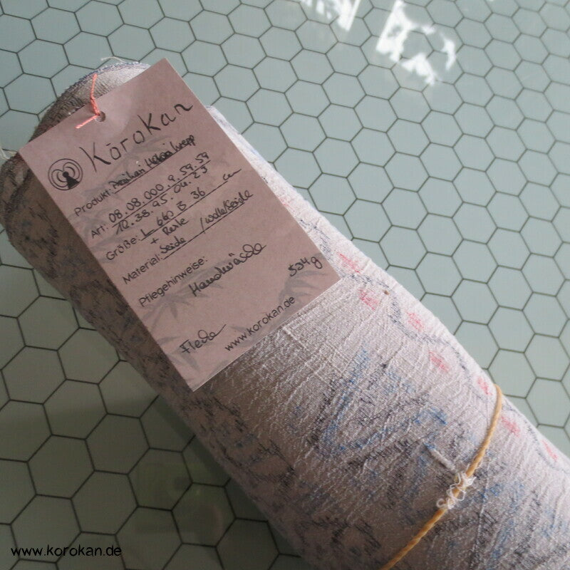 Araihari dicker Jacquard Seiden Crepe mit abstrakt geometrischen Muster