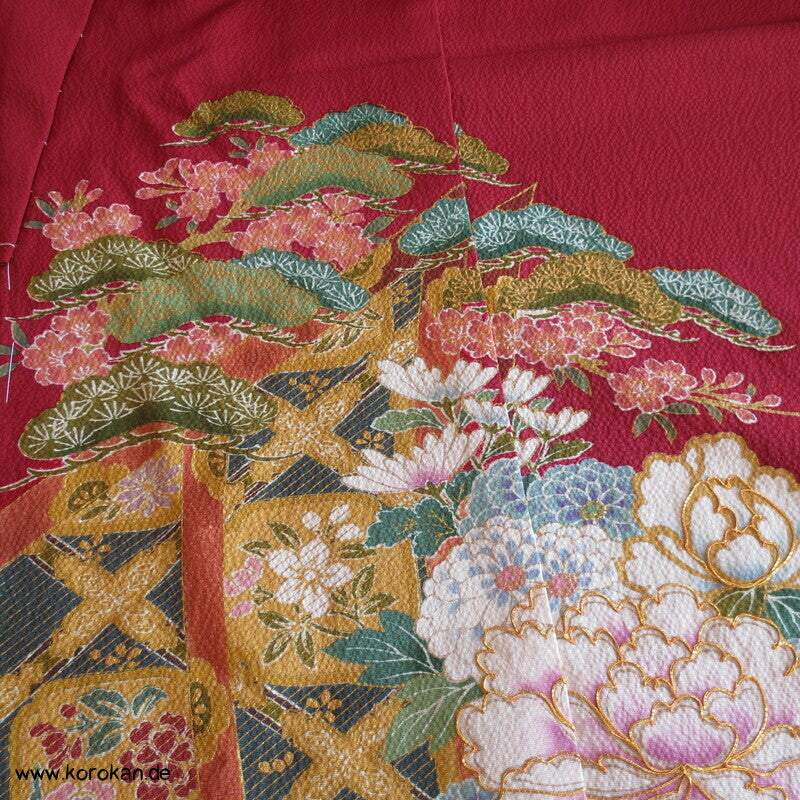 weinrot, klassische Muster Furisode, Seiden Karieba