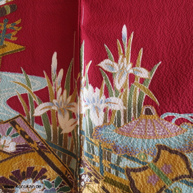 weinrot, klassische Muster Furisode, Seiden Karieba