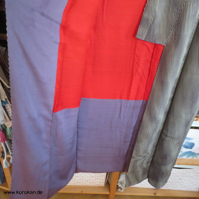 Komon Kimono mit feinem diagonalem Streifen annual growth Muster