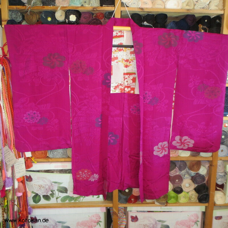 Urushi und Silber Seidenbrokat Ume Blüten antike Haori Kimono Jacke