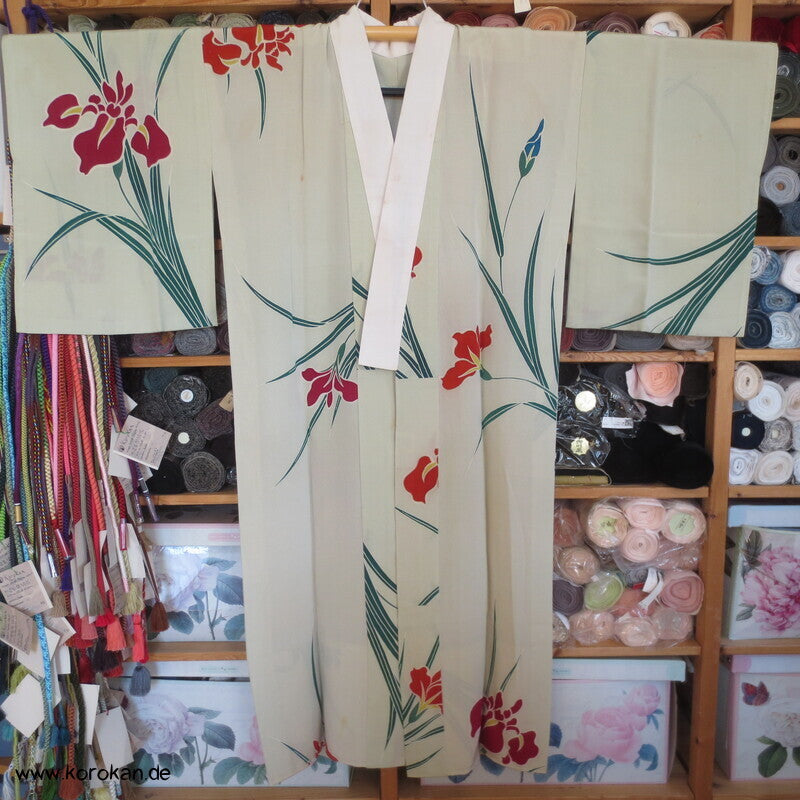 Seide Juban Unterkimono Iris auf kieselfarbenem Crepe