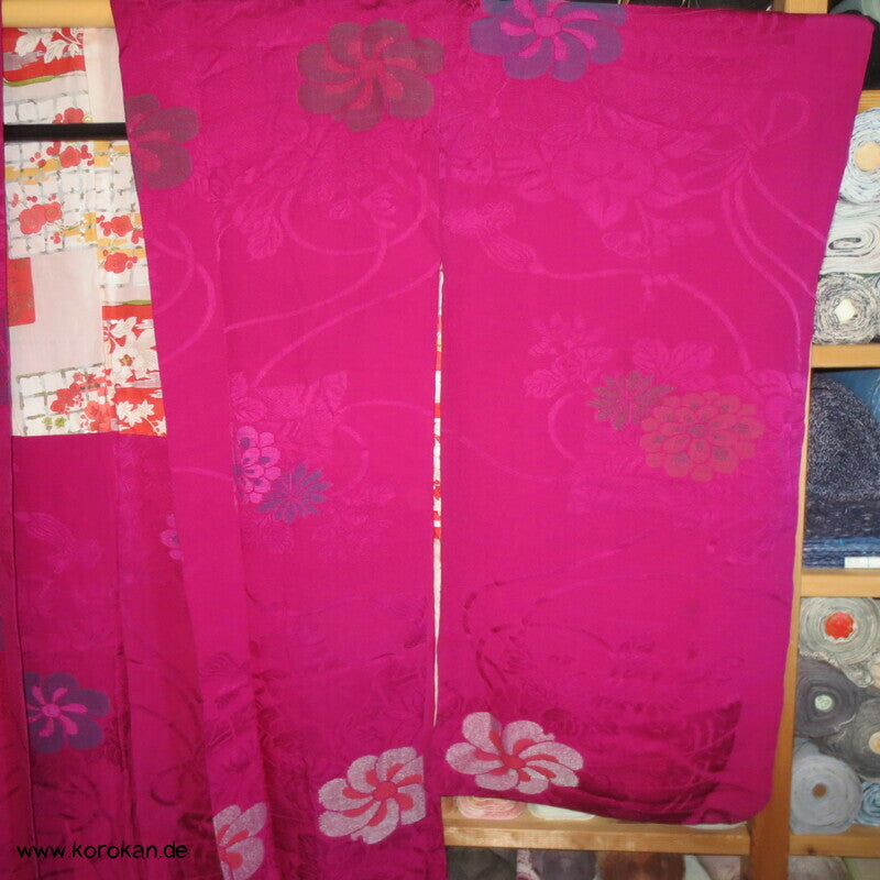 Urushi und Silber Seidenbrokat Ume Blüten antike Haori Kimono Jacke