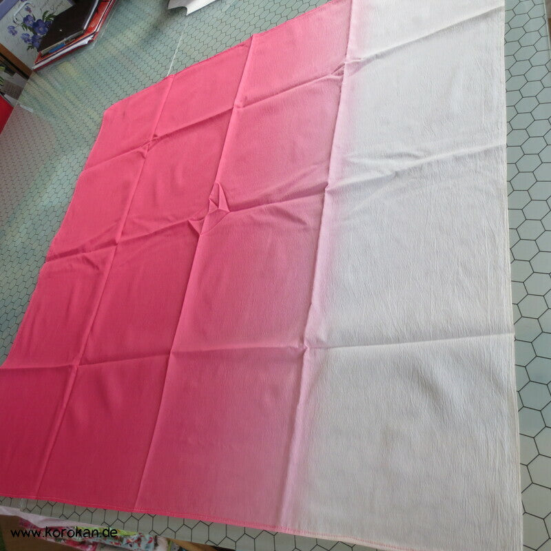 Furoshiki, Bokashi Farbverlauf von rosapink nach weiß