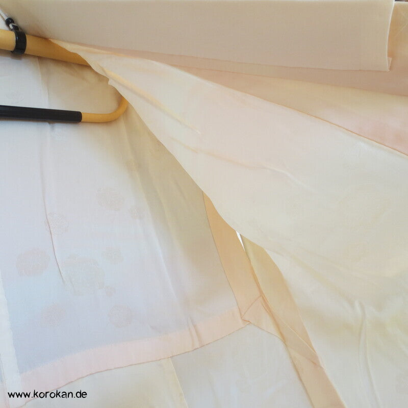 Ume Blüten Shibori Elemente Seidendamast Juban Unterkimono, wie neu