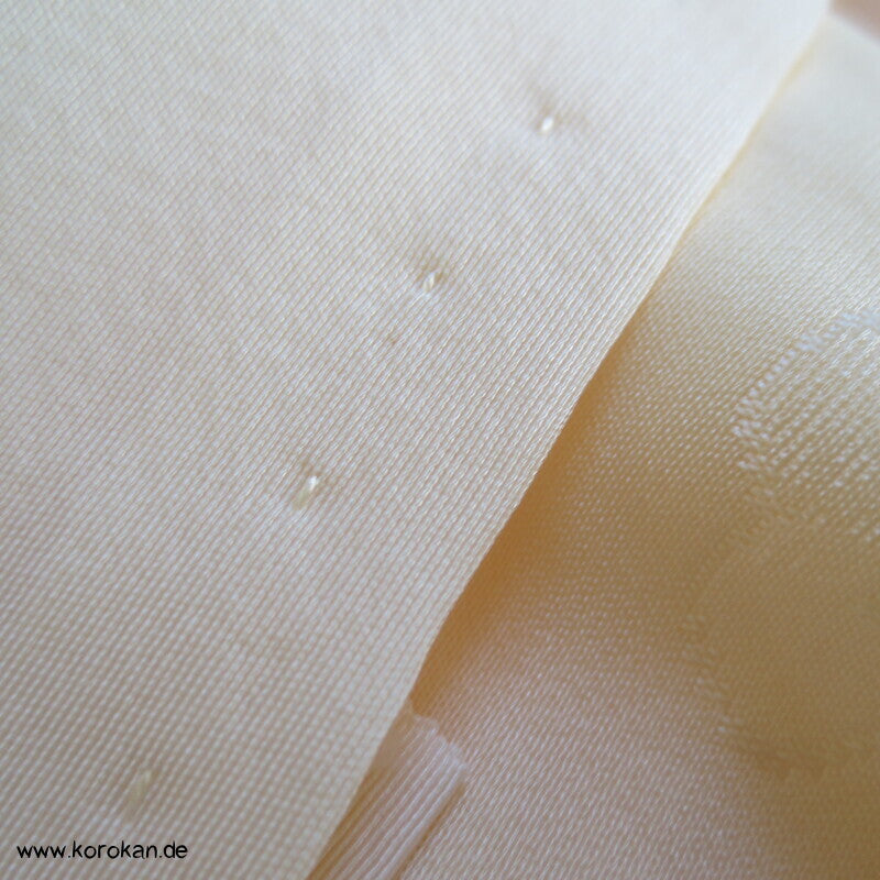 Ume Blüten Shibori Elemente Seidendamast Juban Unterkimono, wie neu