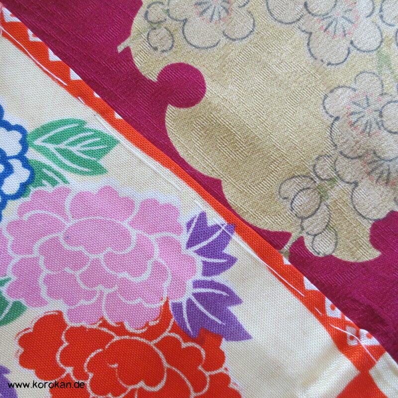 Schneeflocken auf pink Haori Kimono Jacke Blüten Seidendamast