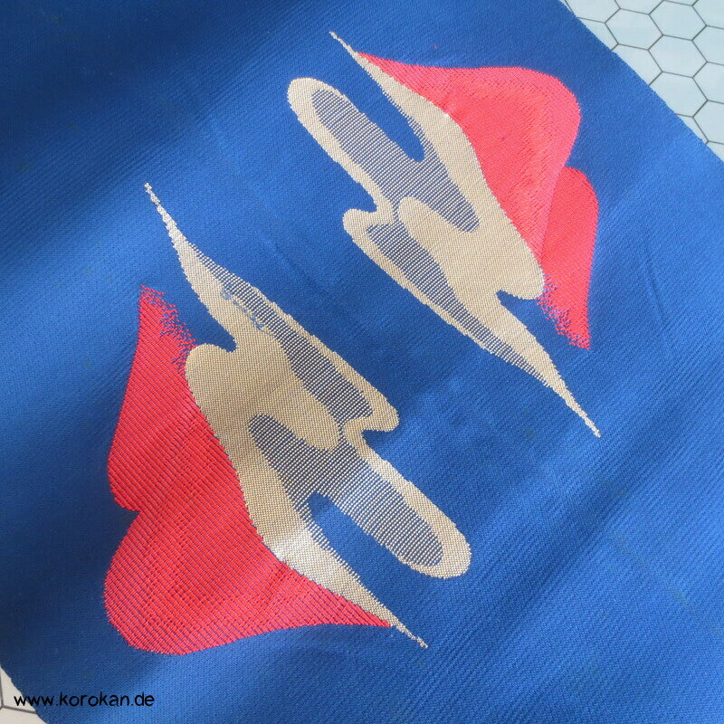 abstrakte Welle auf blau Nagoya Obi
