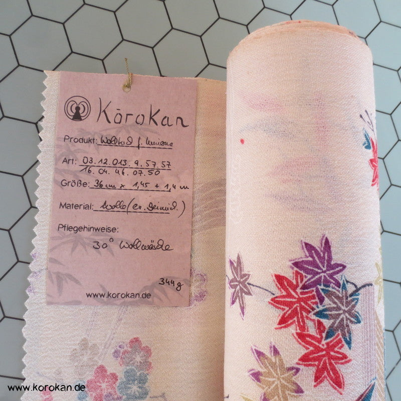 Blüten am Fluss Wolle Kimono Stoffrest