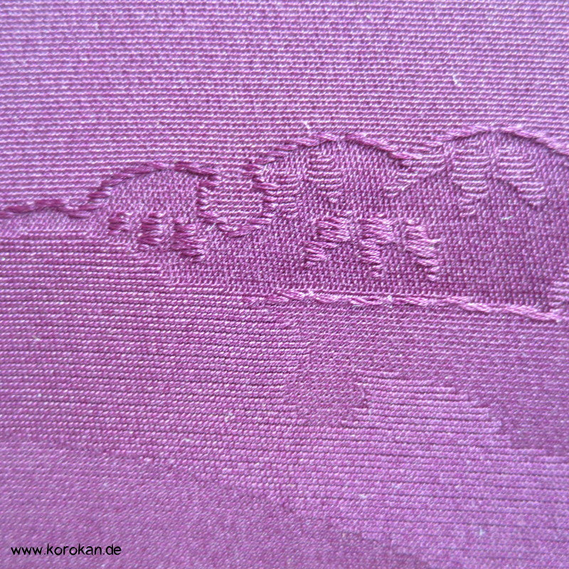 Shibori Schmetterlinge regenbogenbunt in violett Kimono Seidendamast
