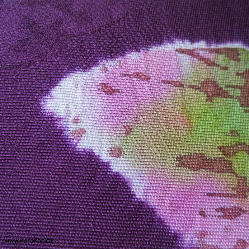 Shibori Schmetterlinge regenbogenbunt in violett Kimono Seidendamast