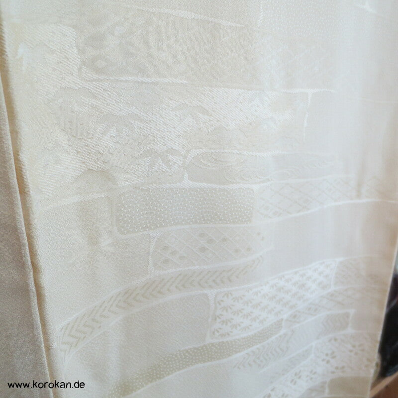 Jimon einfarbiger Kimono mit Webmuster, cremefarbene Seide