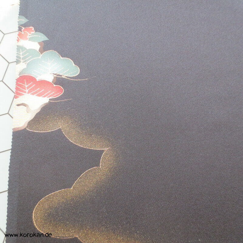 Kusudama, schwarzer Seidencrepe Haori Kimono Tanmono Stoffrolle