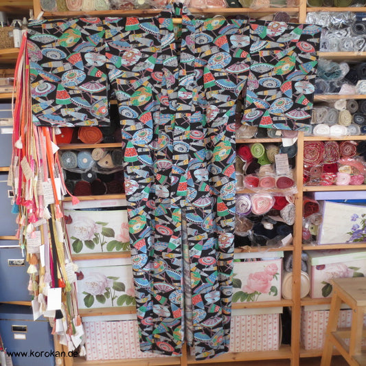 Bangasa Papierschirme Hitoe - ungefütterter Kimono aus Mischgewebe