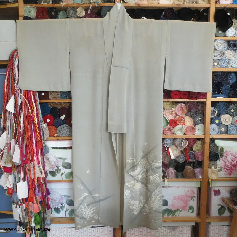 Gartenteichmuster, teilbestickt Hitoe Irotomesode Seiden Kimono