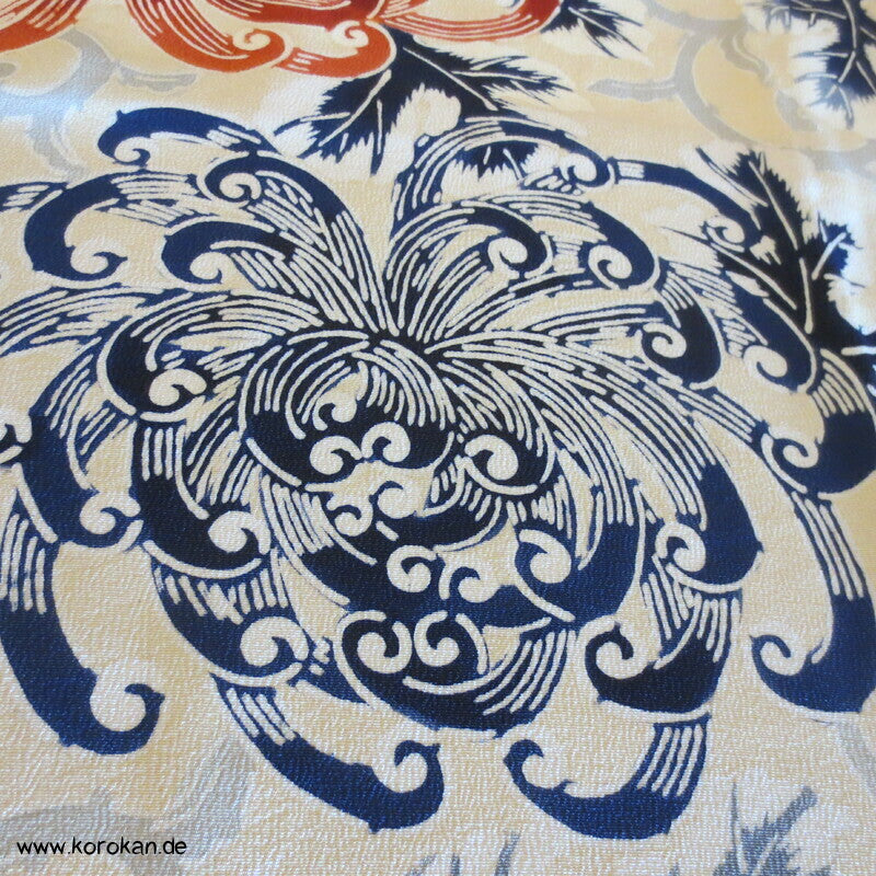 Rangiku Chrysanthemen Komon Kimono dicker Seiden Crepe