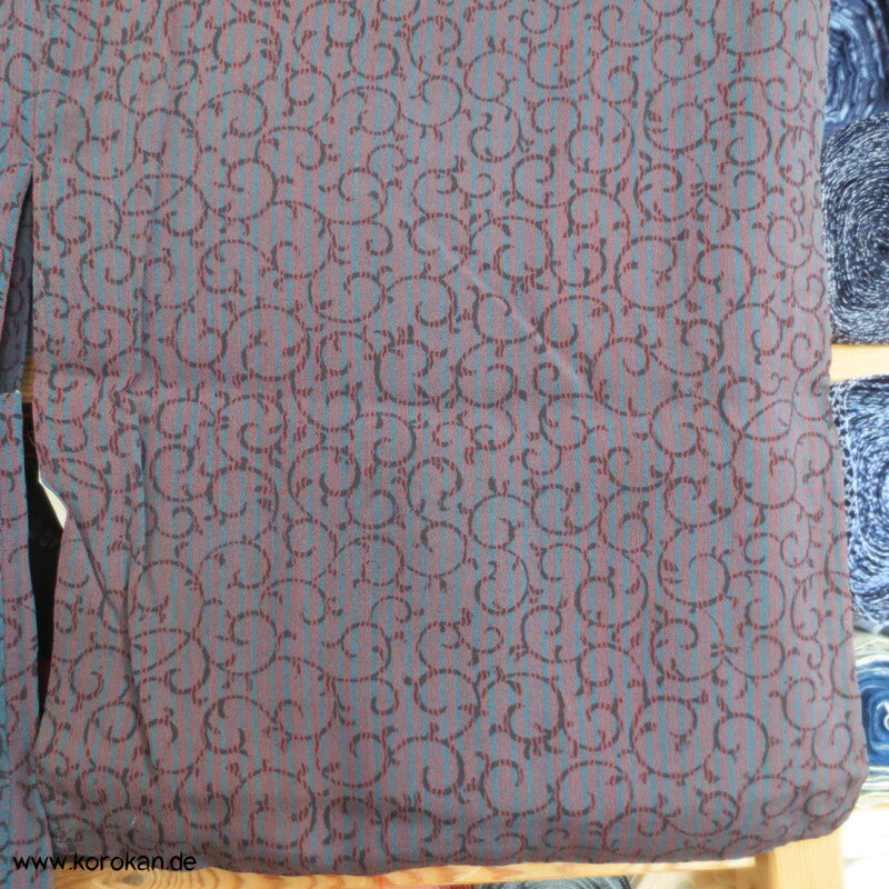 Karakusa Arabesken Haori - Kimono Jacke Seiden Chirimen Crepe