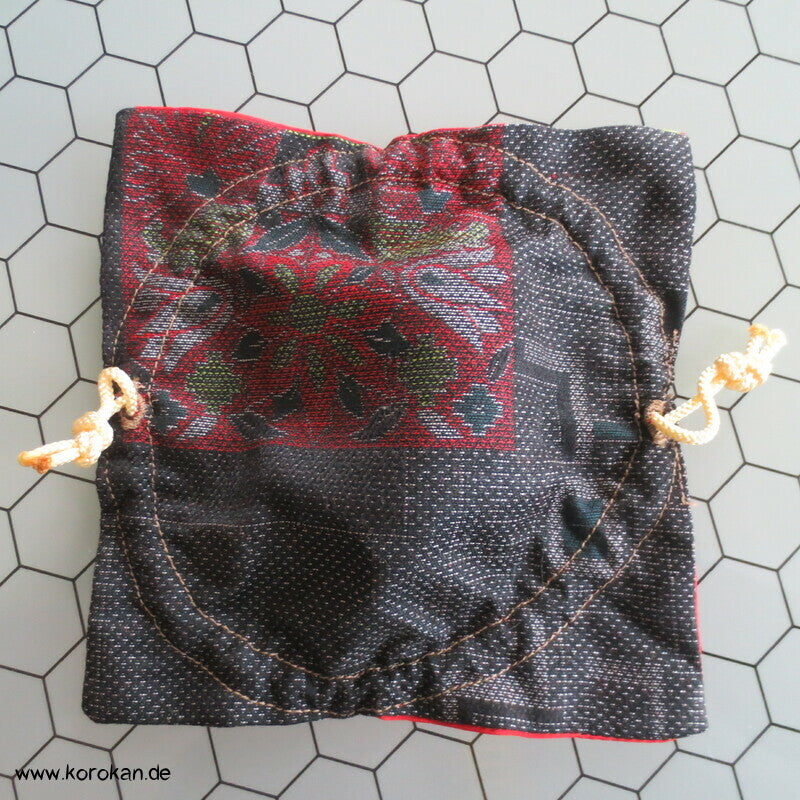 kleiner Zugbeutel - Schmuckbeutelchen, japanische Wolle / Seide