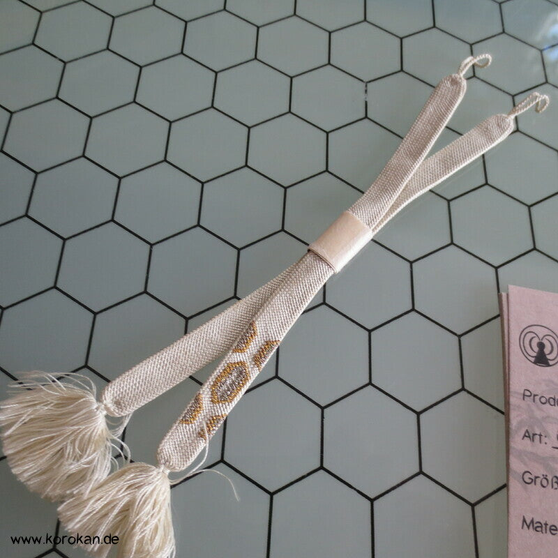 Haori Himo - Seide, aufgestickte Kikko Muster