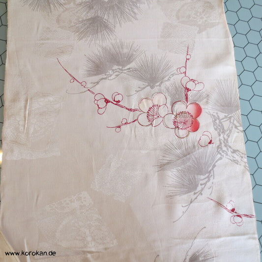Umeblüten, Kiefer, Fächer antike Juban Kimono Seiden Stoffrolle